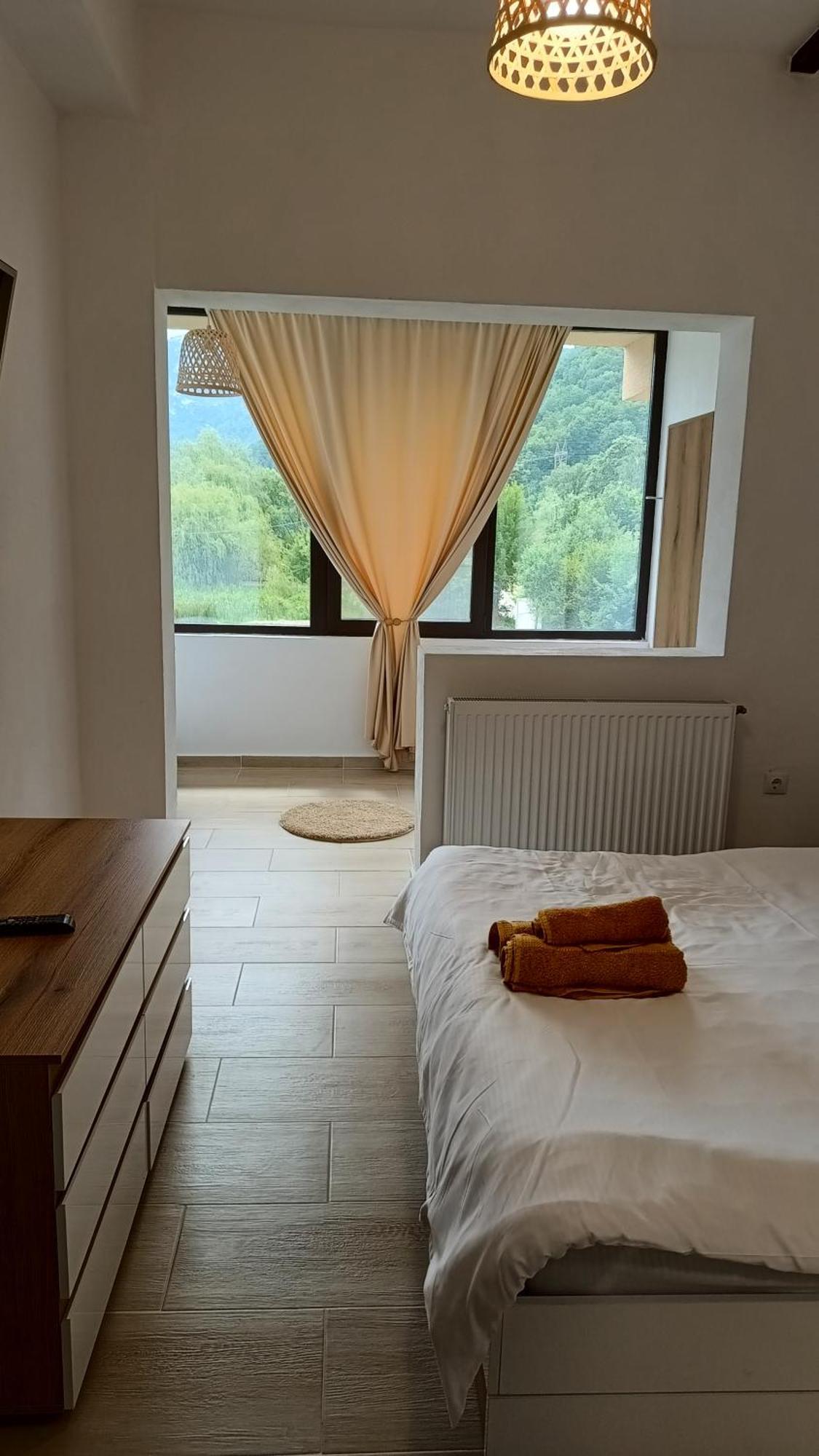 Casa Colt De Rai Daire Ogradina Oda fotoğraf
